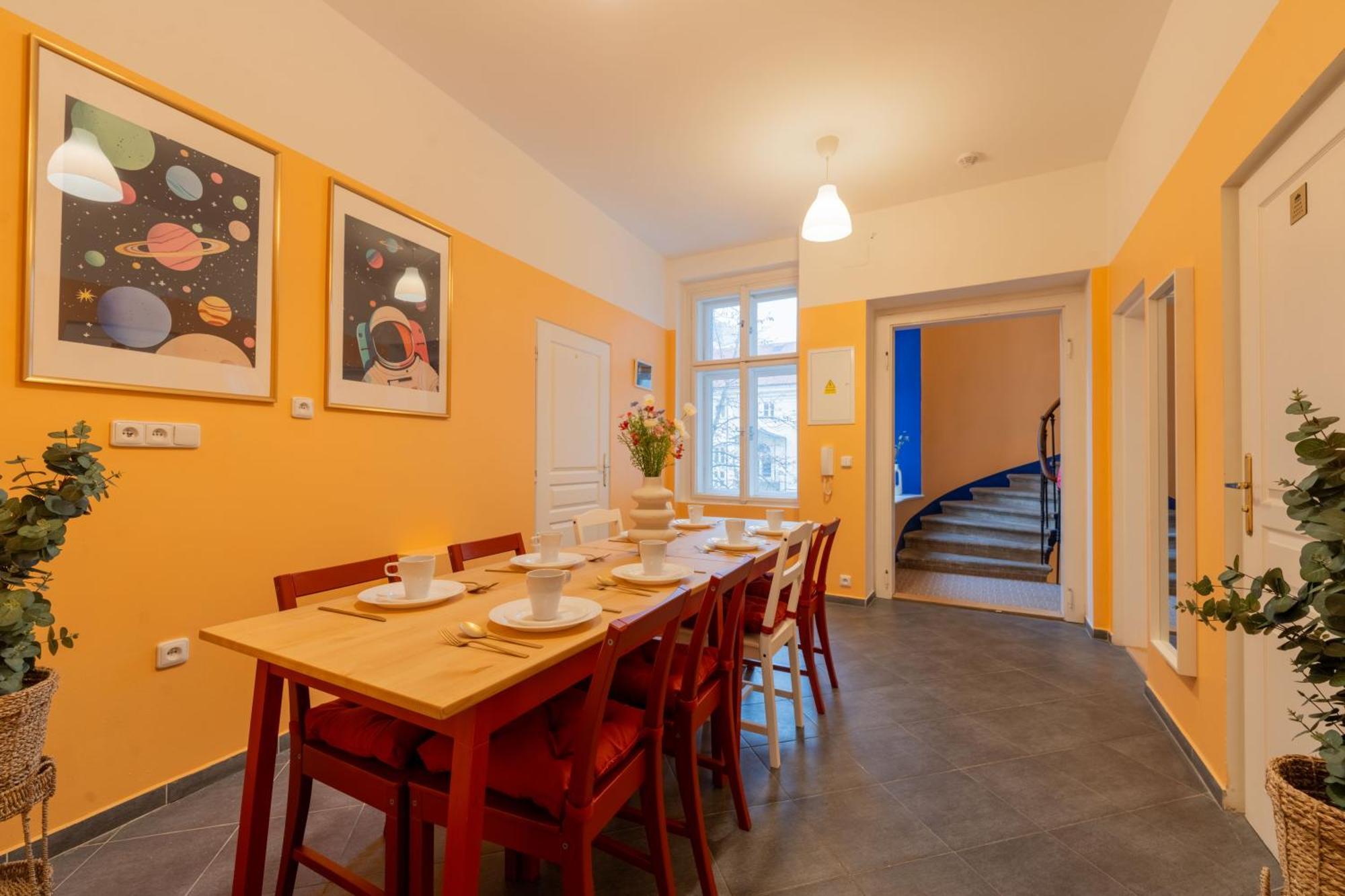 Stellar Female Hostel Prag Eksteriør billede