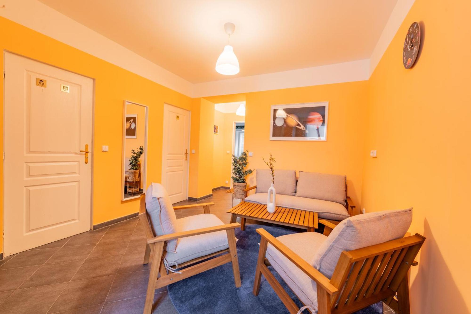 Stellar Female Hostel Prag Eksteriør billede